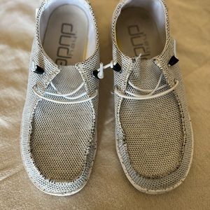 Womens Hey Dude shoes size 7